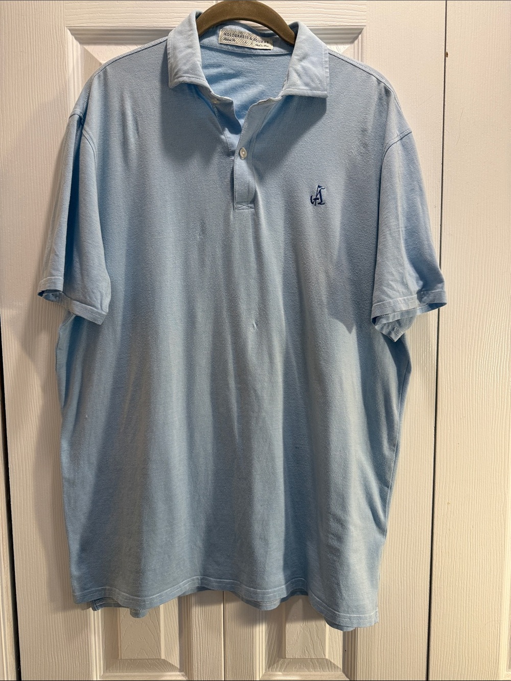 Light Blue Short-Sleeve Polo with Subtle Chest Logo